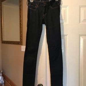 Hollister - Women’s Dark Wash Skinny Jeans - 1R